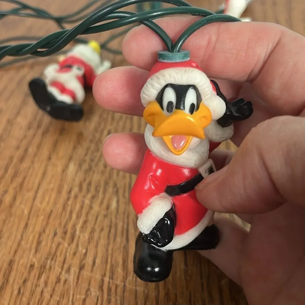 Warner Brothers 10 lights Christmas String Bugs Daffy Marvin & Lola 3d shapes